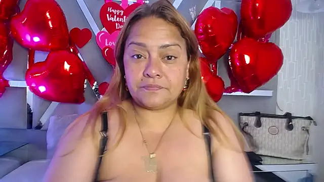 MonzerratBoyer webcam