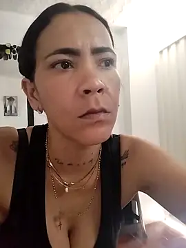 Live sex cam of Dounia_nagi