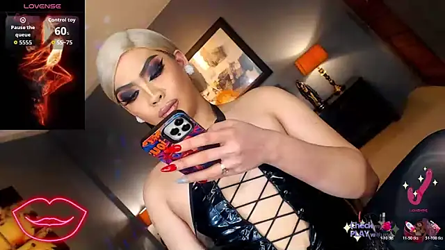 FridaHumphrey webcam