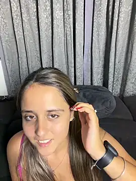 daddys_only_girl webcam