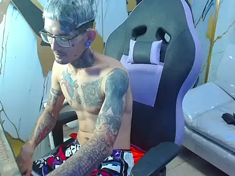 Boy_tatto77 webcam