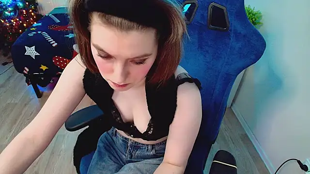 cranberryhot - CranberryHot's free webcam - UK Sex Cams