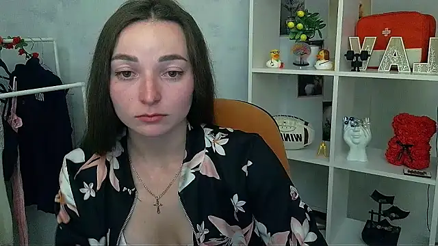 _Barbie_Kiss_ webcam