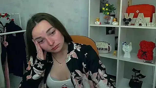 _Barbie_Kiss_ webcam