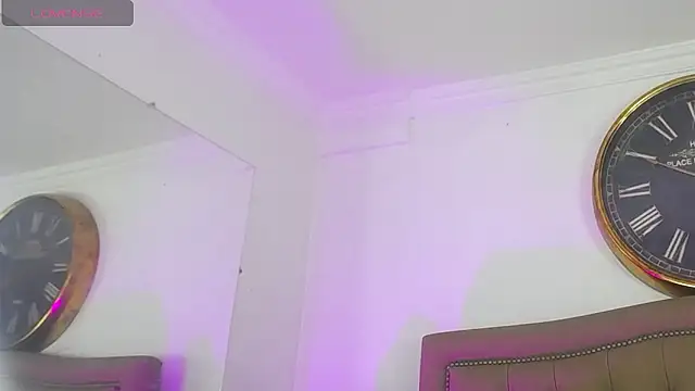 Adara_Ferrara webcam