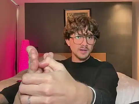 mcklister_kinky_feets webcam