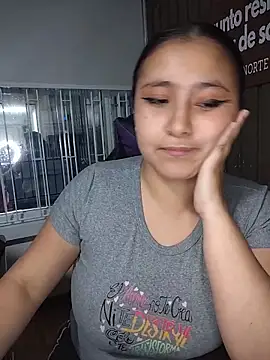 Cute_Penelope webcam