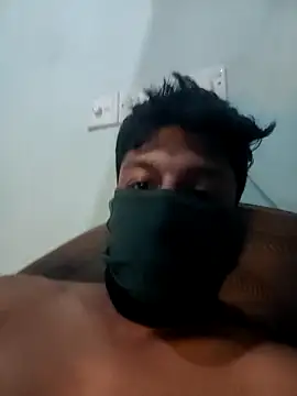 Jordipolla9inchesplus webcam