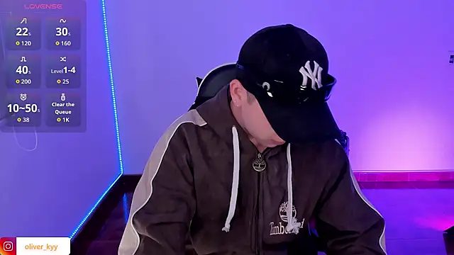 oliver_kyy webcam