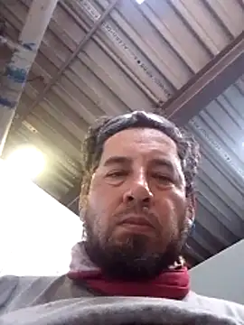 Live webcam thumbnail of Lujor from . Watch my show!