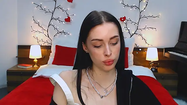 Live webcam thumbnail of ariel_is_on_vacation from . Watch my show!