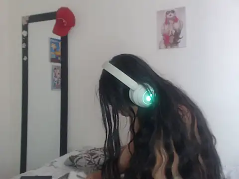 camila_rouswhyth webcam