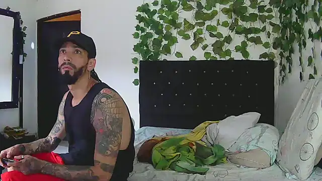 caribbeanlover1 webcam