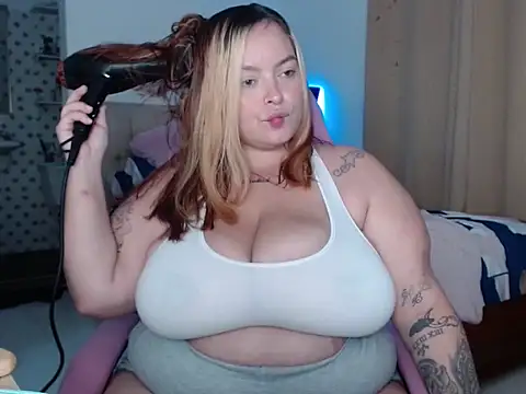 Angiegranados webcam