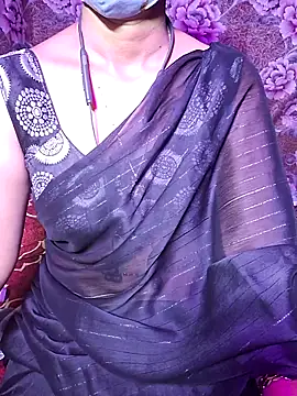 Webcam Model (XBHUUME)  is live.Free join now!