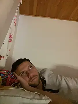 Michaell_Spinelly webcam