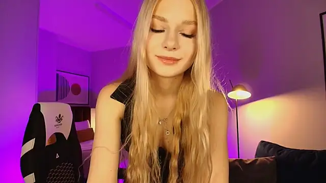 angelic_face_ webcam