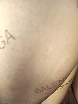 PurpleRose-89 webcam