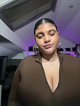 minakhalina - MinaKhalina's free webcam - UK Sex Cams