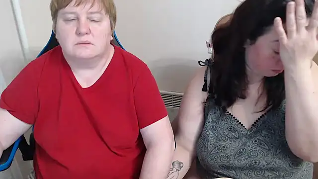 Bertie_Adeline webcam