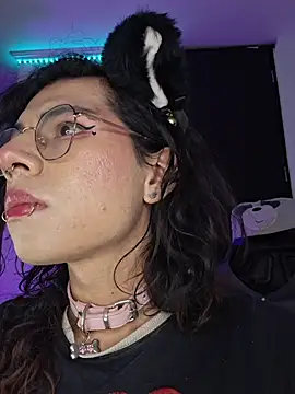 Sweet-SharoKitty webcam