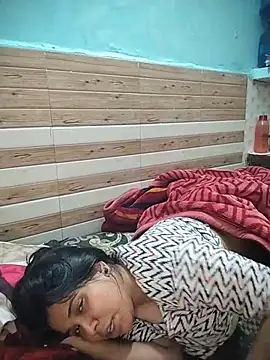 zyphialive - ZyphiaLive's free webcam - UK Sex Cams