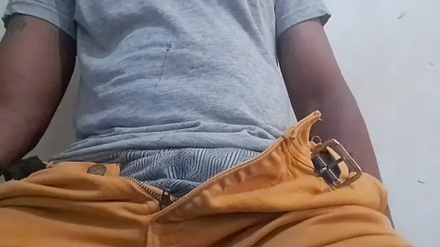 royblackbigpvt webcam