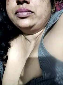 Hot_indian_Milf webcam