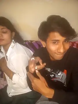 Freakingromance webcam