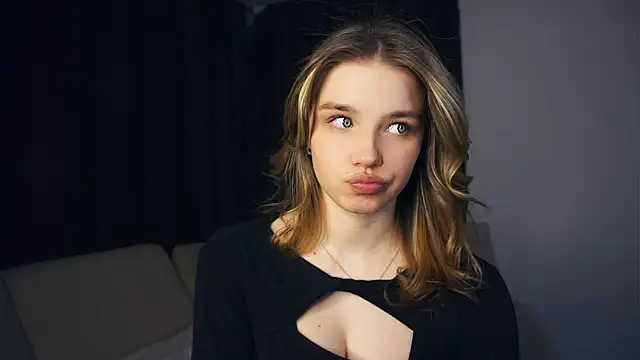 EarthaStinett webcam