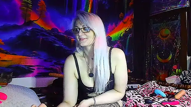 lenalovelace25 webcam