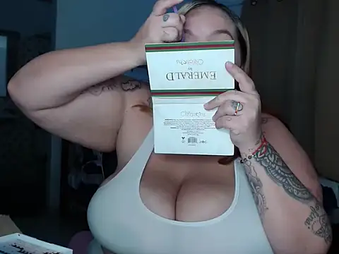 Angiegranados webcam