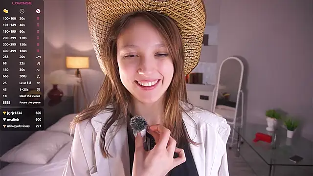 MarylynnMiyagawa webcam