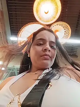 julieth_hot-69 (F young) - Candy in pussy😈🔥