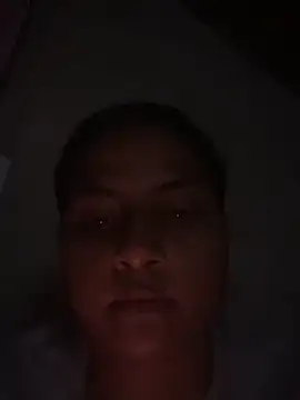 Giselabrunette25 webcam