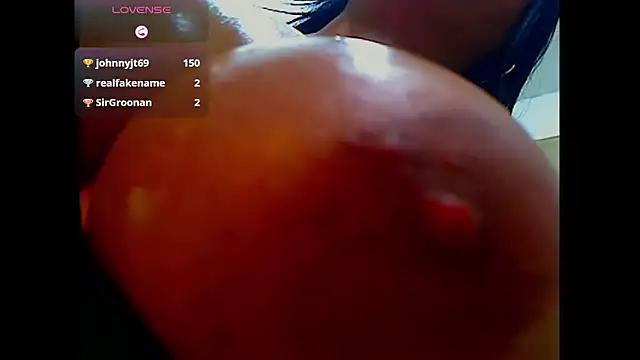 Bigcocksexyluisa webcam