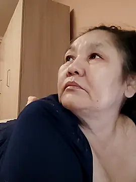 Zulfiya_Bruce webcam