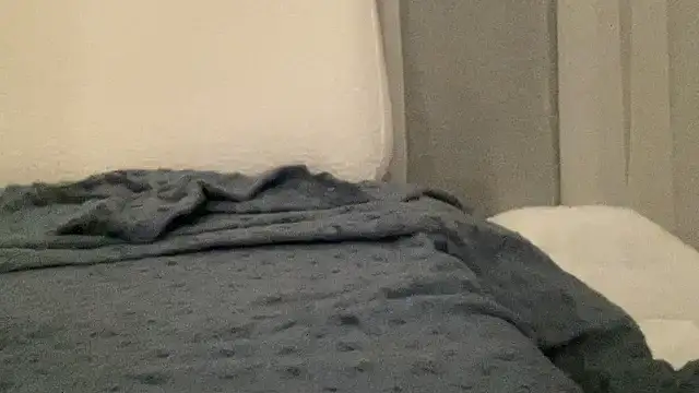 23istanblue23 (M young) - patronun evinde 31 / jerking off