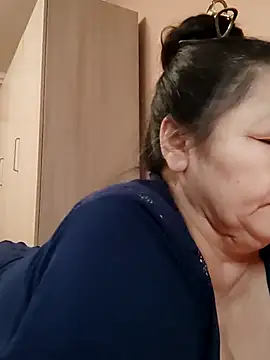 Zulfiya_Bruce webcam