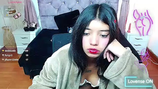 Esmeralda-18 webcam