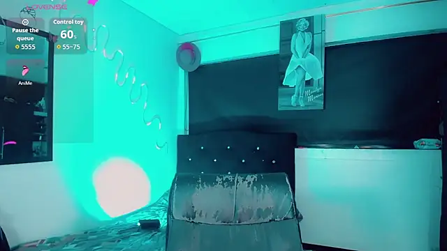 Kendall_hornyy webcam