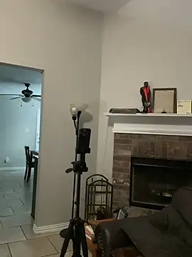 fathero1time (M mature) - 4000 Tokens and I bust this nut 💰💰💰