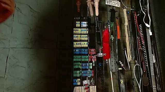 Hardcore_Room_Bdsm_ webcam