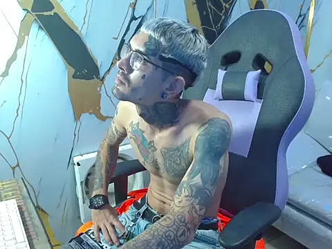 Boy_tatto77 webcam