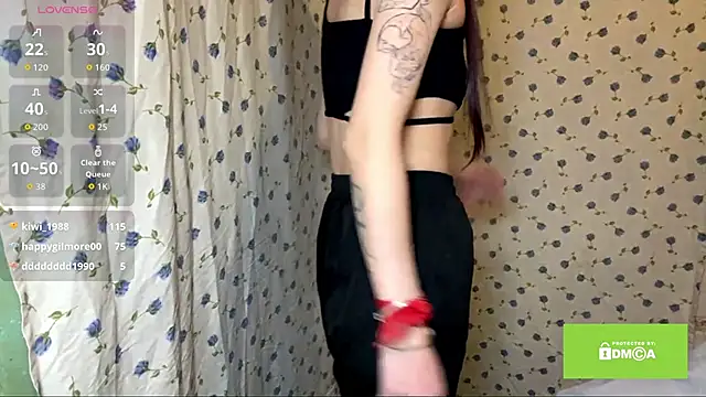 EstherKiester webcam