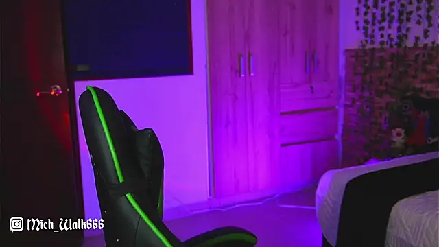 Michell_Wallker webcam