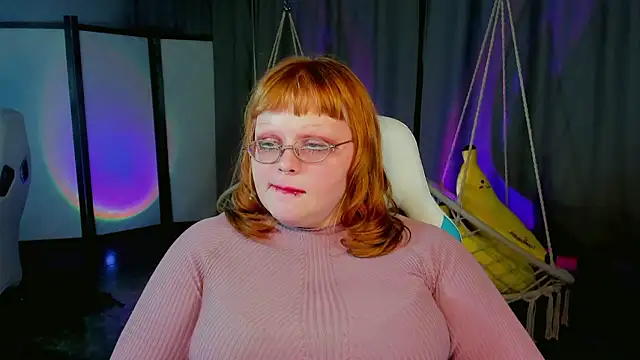 Lottie Reed (LottieReed)