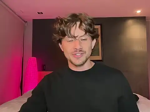 mcklister_kinky_feets webcam