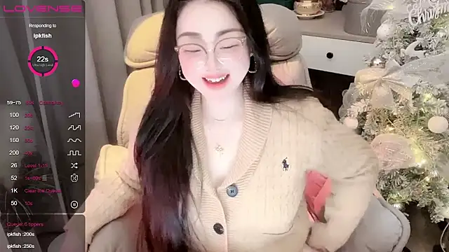 Monica-666888- webcam