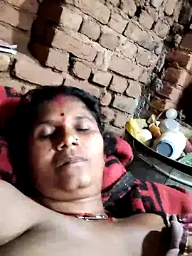 Webcam Model (Hot_di97) is live